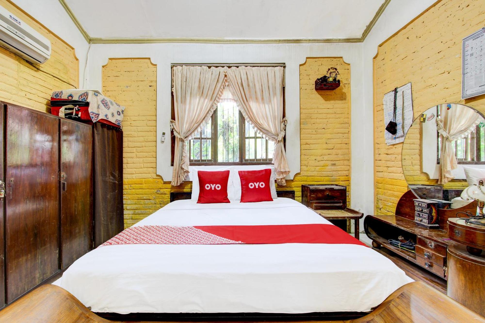 Oyo 94000 Omah Citra Genia Homestay Ngaglik Экстерьер фото
